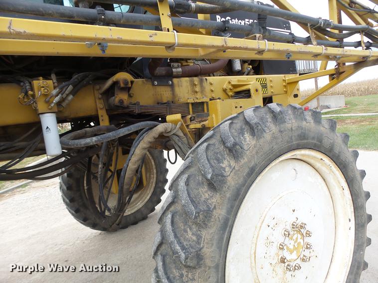 image for item DB9905 1997 Rogator 554 self-propelled sprayer