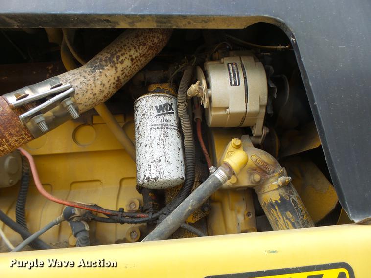 image for item DB9905 1997 Rogator 554 self-propelled sprayer