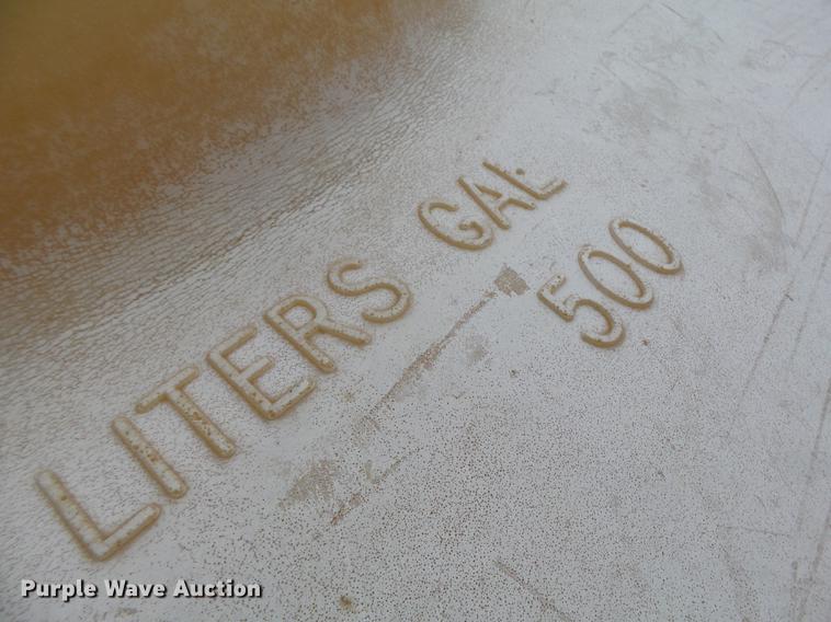 image for item DB9905 1997 Rogator 554 self-propelled sprayer