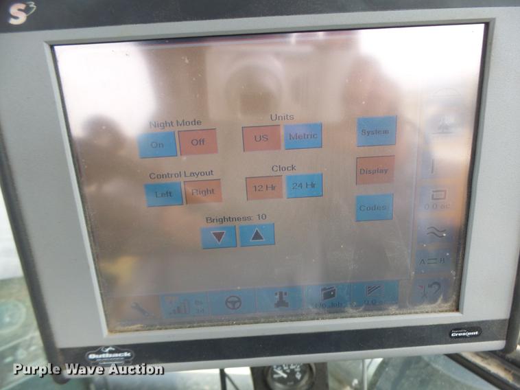 image for item DB9905 1997 Rogator 554 self-propelled sprayer