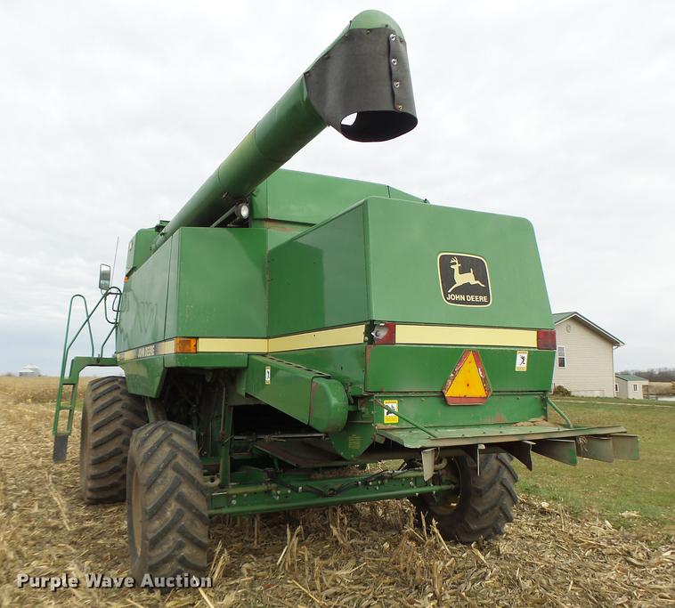 image for item DB9908 1990 John Deere 9500 RWA combine