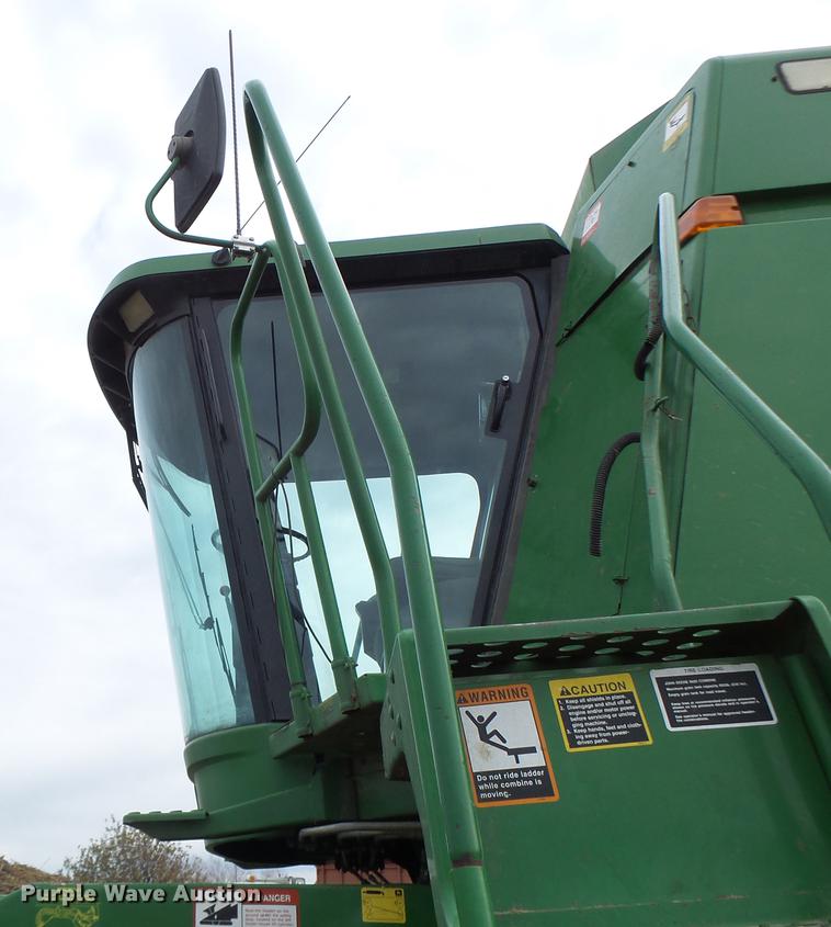 image for item DB9908 1990 John Deere 9500 RWA combine