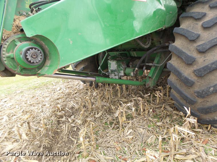 image for item DB9908 1990 John Deere 9500 RWA combine