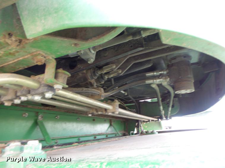 image for item DB9908 1990 John Deere 9500 RWA combine
