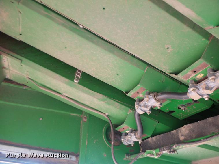 image for item DB9908 1990 John Deere 9500 RWA combine