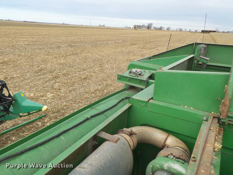 image for item DB9908 1990 John Deere 9500 RWA combine