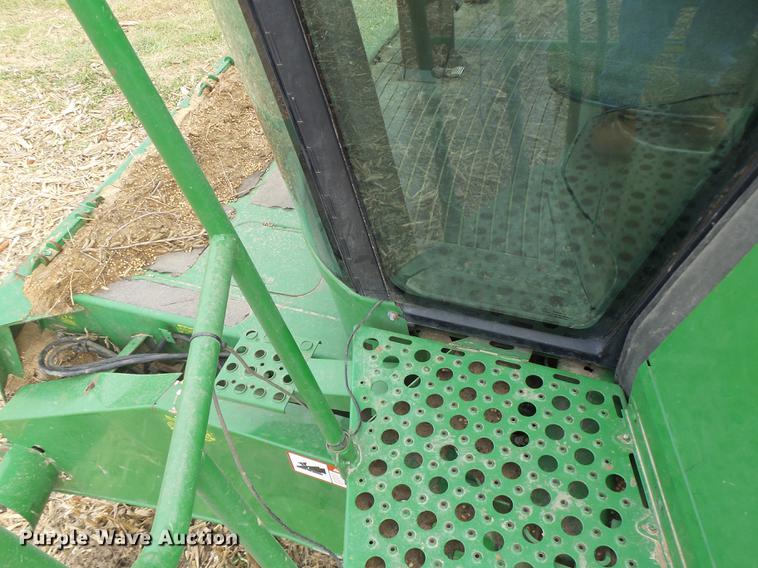 image for item DB9908 1990 John Deere 9500 RWA combine