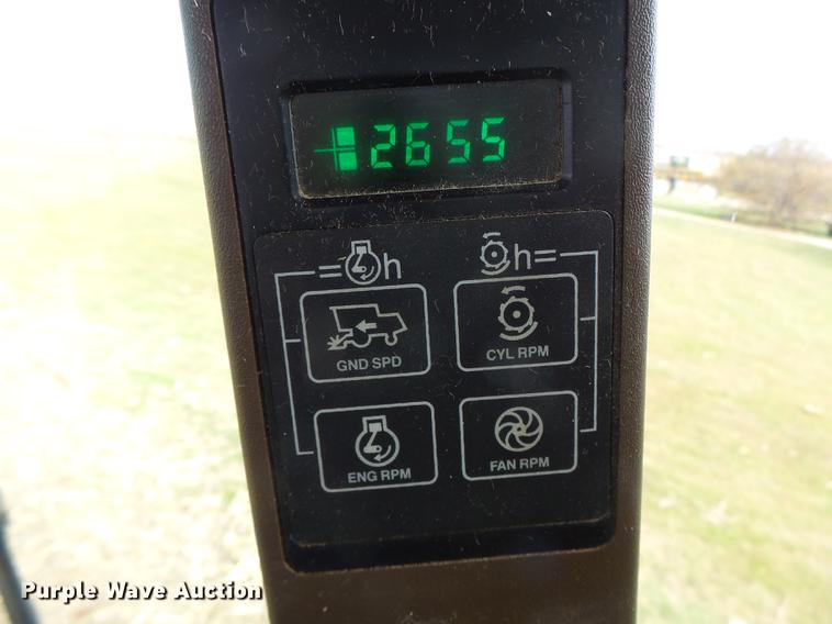 image for item DB9908 1990 John Deere 9500 RWA combine