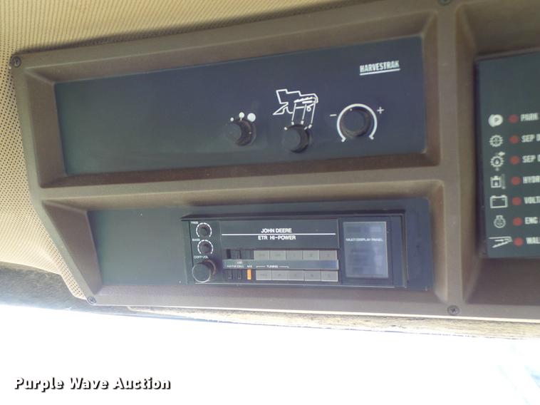 image for item DB9908 1990 John Deere 9500 RWA combine