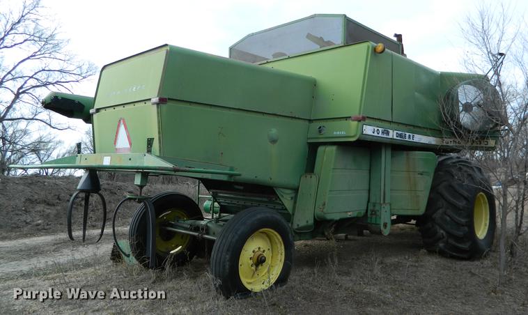 image for item DB9974 John Deere 7700 Turbo combine