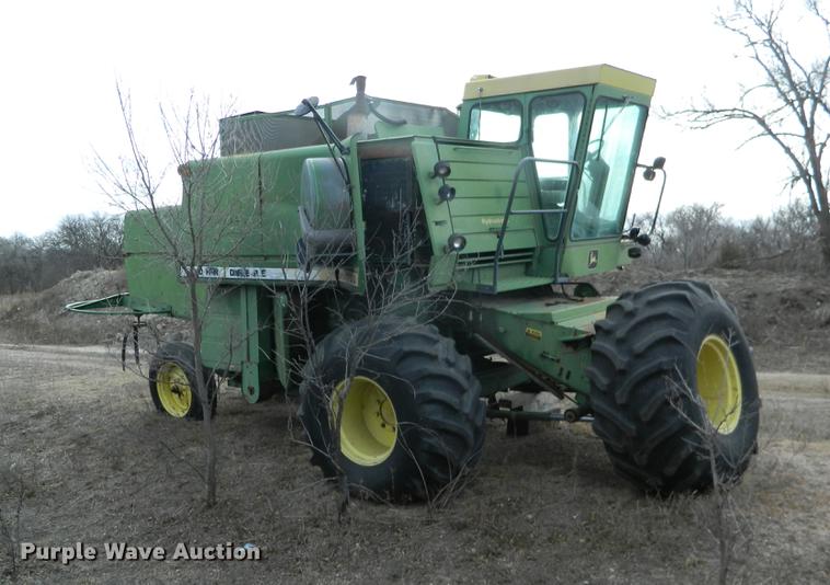 image for item DB9974 John Deere 7700 Turbo combine