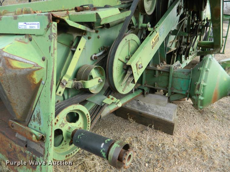 image for item DB9974 John Deere 7700 Turbo combine