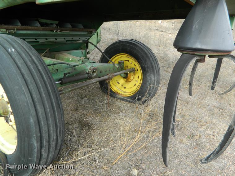 image for item DB9974 John Deere 7700 Turbo combine