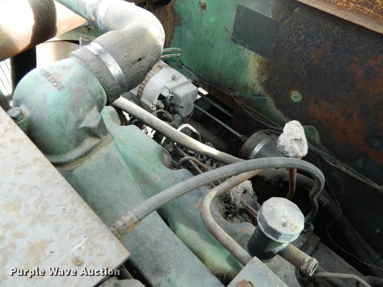 image for item DB9974 John Deere 7700 Turbo combine