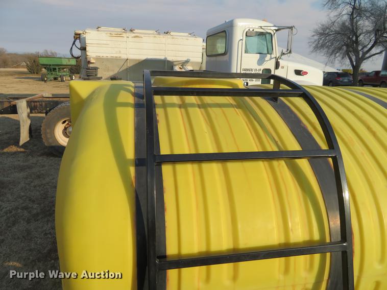 image for item DC0810 Fertilizer poly tank