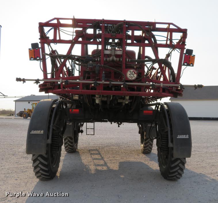 image for item DC0812 2007 Case IH Patriot 4420 self-propelled sprayer