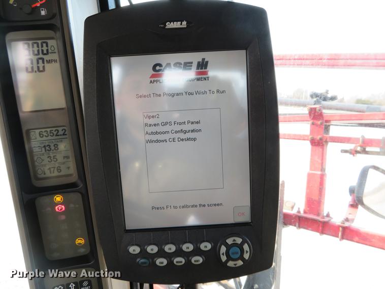 image for item DC0812 2007 Case IH Patriot 4420 self-propelled sprayer