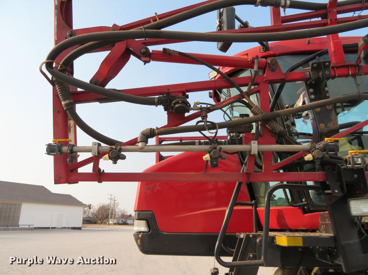 image for item DC0812 2007 Case IH Patriot 4420 self-propelled sprayer