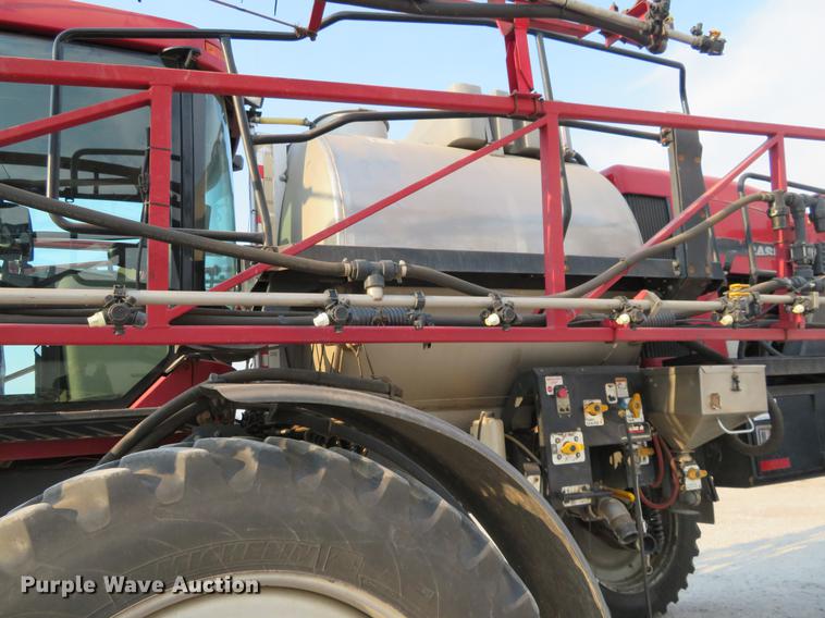 image for item DC0812 2007 Case IH Patriot 4420 self-propelled sprayer