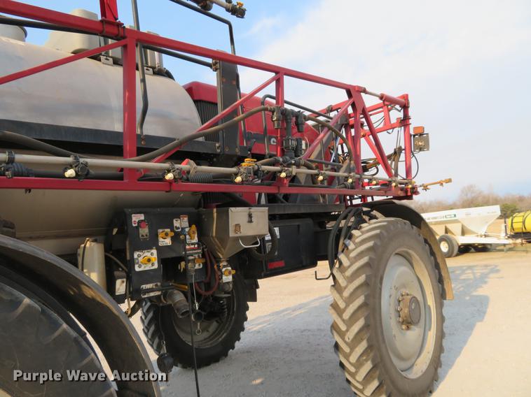 image for item DC0812 2007 Case IH Patriot 4420 self-propelled sprayer