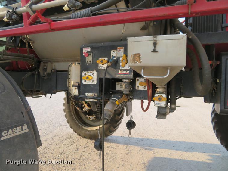 image for item DC0812 2007 Case IH Patriot 4420 self-propelled sprayer