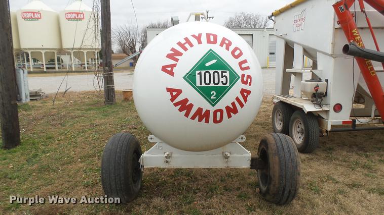image for item DC1900 Anhydrous ammonia tank