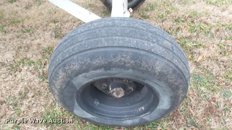 image for item DC1900 Anhydrous ammonia tank