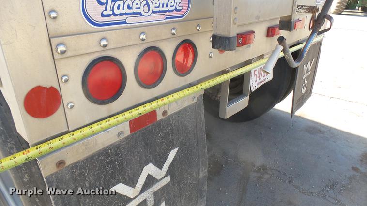 image for item DC1930 2002 Wilson DWH-400 double hopper bottom grain trailer