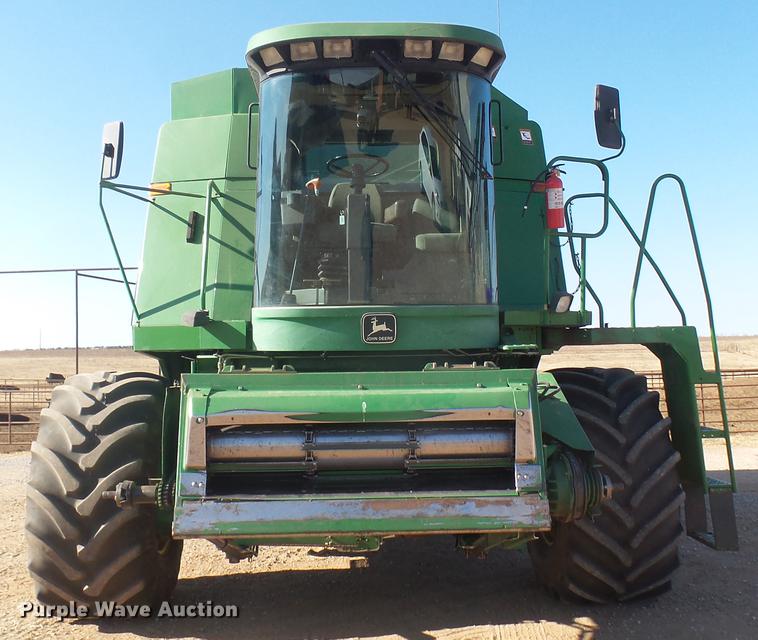 image for item DC1950 1995 John Deere 9600 combine