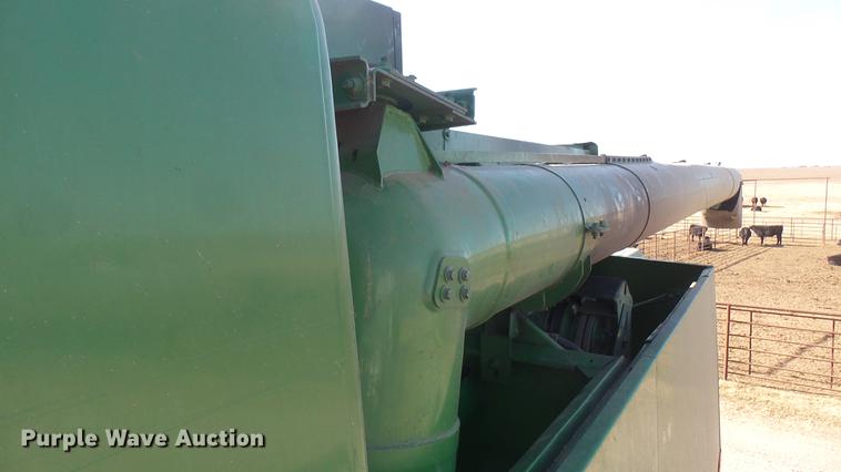 image for item DC1950 1995 John Deere 9600 combine