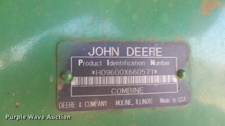 image for item DC1950 1995 John Deere 9600 combine