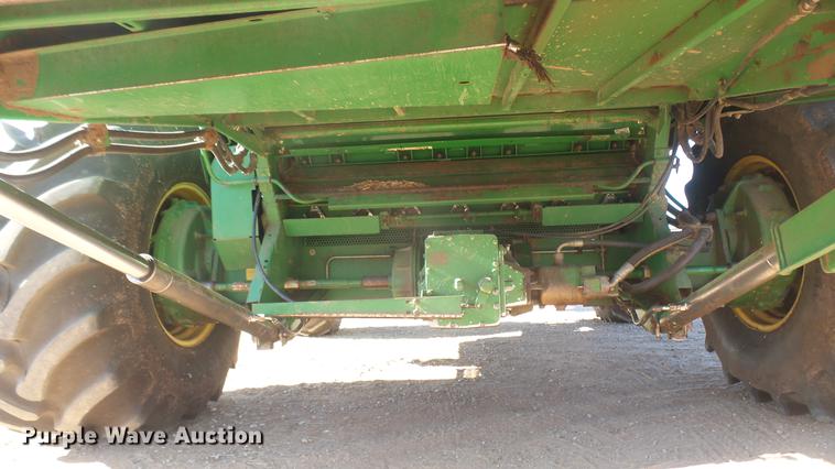 image for item DC1950 1995 John Deere 9600 combine