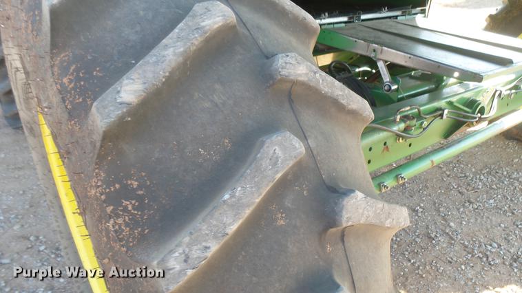 image for item DC1950 1995 John Deere 9600 combine