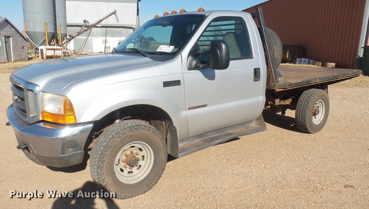 image for item DC1951 2000 Ford F350 Super Duty flatbed pickup truck