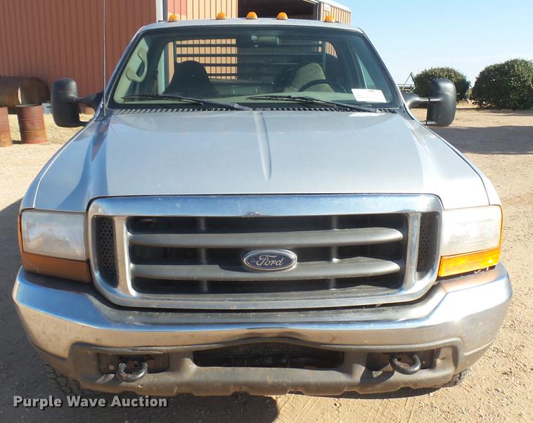 image for item DC1951 2000 Ford F350 Super Duty flatbed pickup truck