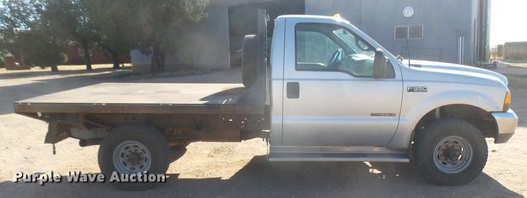 image for item DC1951 2000 Ford F350 Super Duty flatbed pickup truck