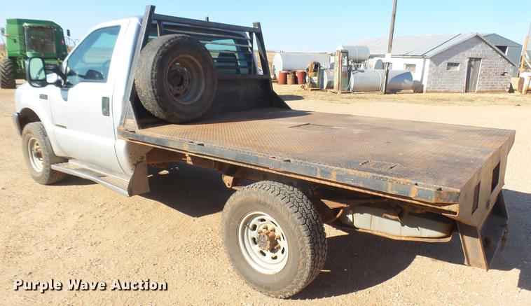 image for item DC1951 2000 Ford F350 Super Duty flatbed pickup truck