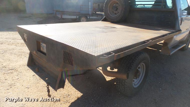 image for item DC1951 2000 Ford F350 Super Duty flatbed pickup truck
