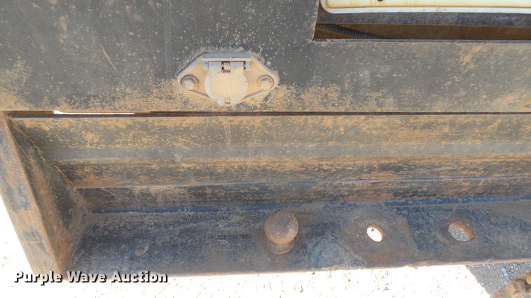 image for item DC1951 2000 Ford F350 Super Duty flatbed pickup truck