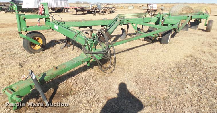 image for item DC1958 John Deere 10 bottom plow