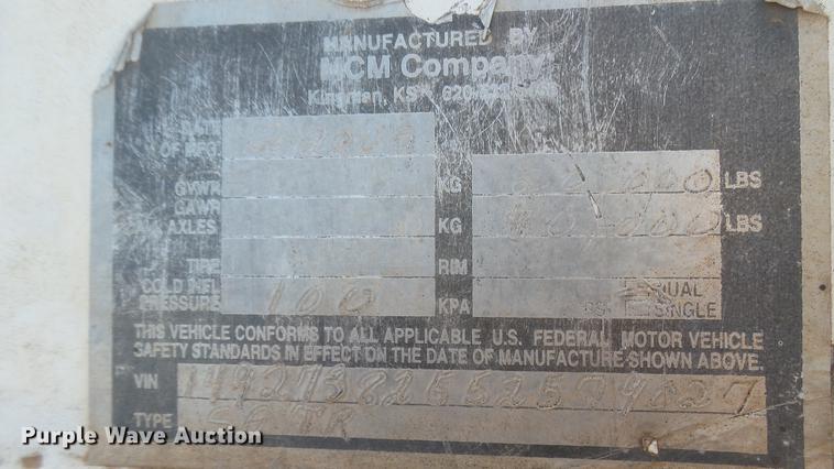 image for item DC1959 2005 MCM double hopper bottom grain trailer