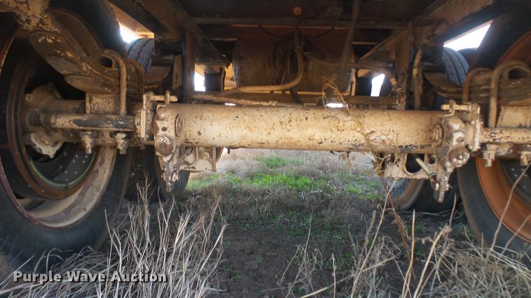 image for item DC1959 2005 MCM double hopper bottom grain trailer