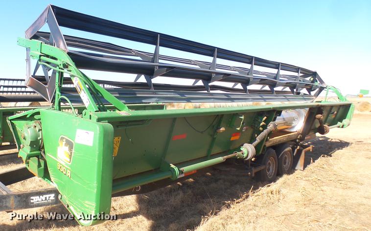 image for item DC1960 John Deere 930R platform head