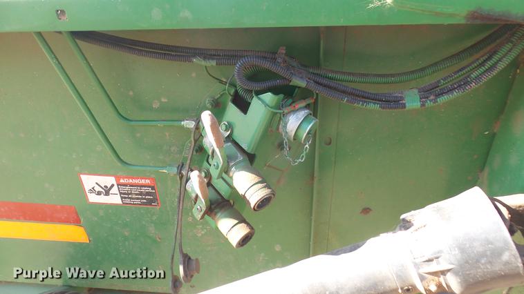 image for item DC1960 John Deere 930R platform head