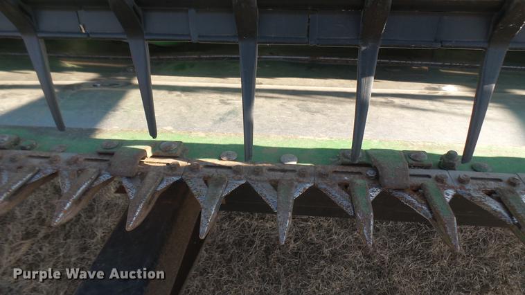 image for item DC1962 John Deere 930 head