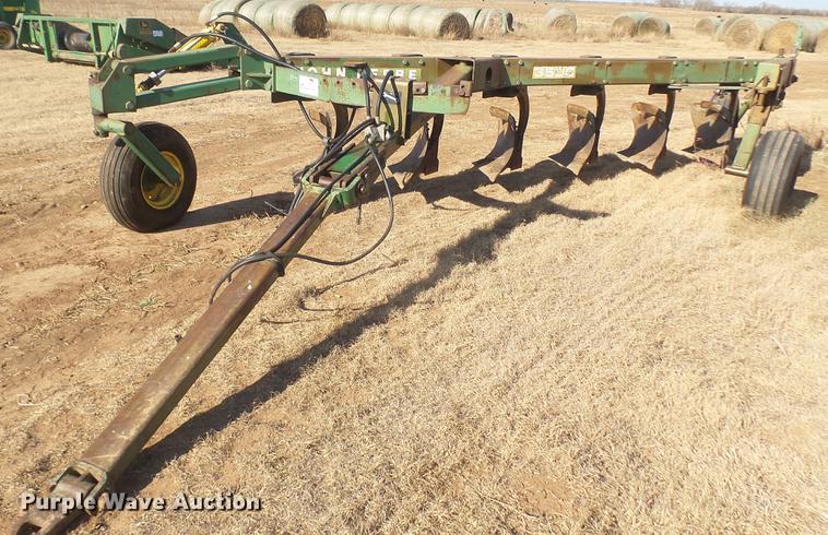 image for item DC1966 John Deere 3600 six bottom plow
