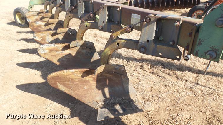 image for item DC1966 John Deere 3600 six bottom plow