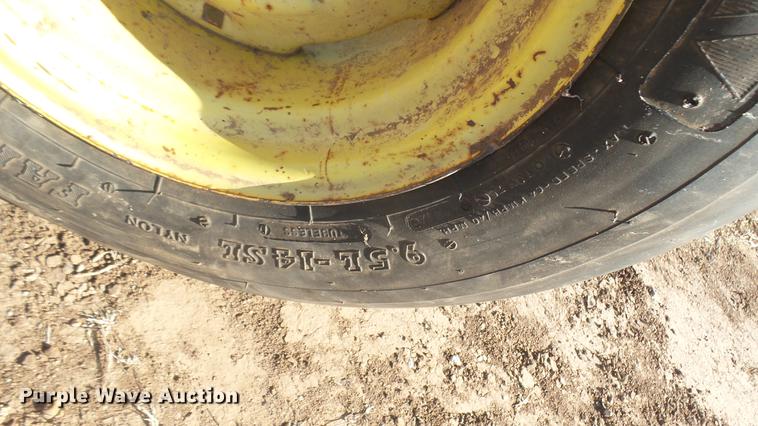 image for item DC1966 John Deere 3600 six bottom plow