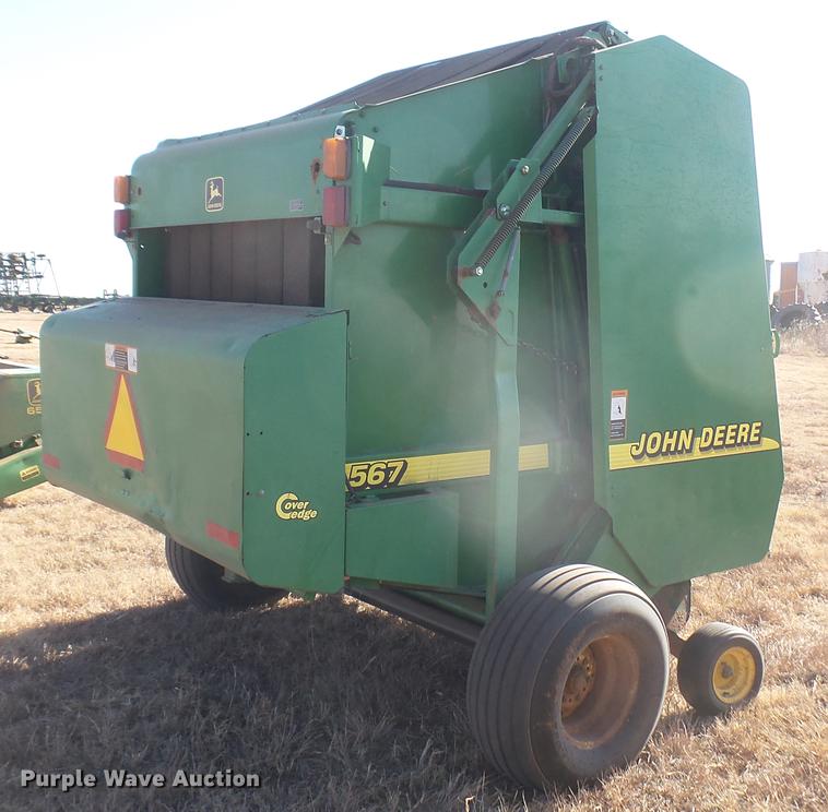 image for item DC1968 John Deere 567 round baler