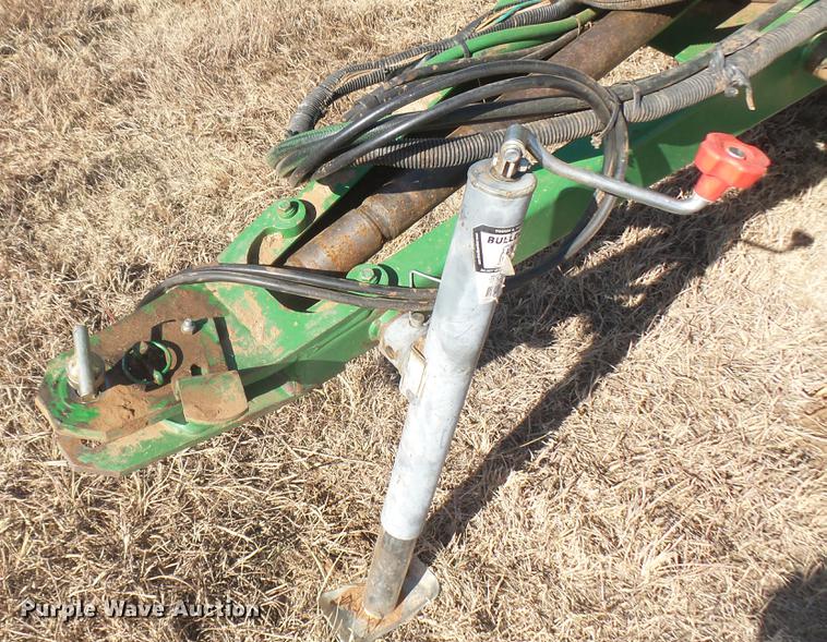 image for item DC1968 John Deere 567 round baler